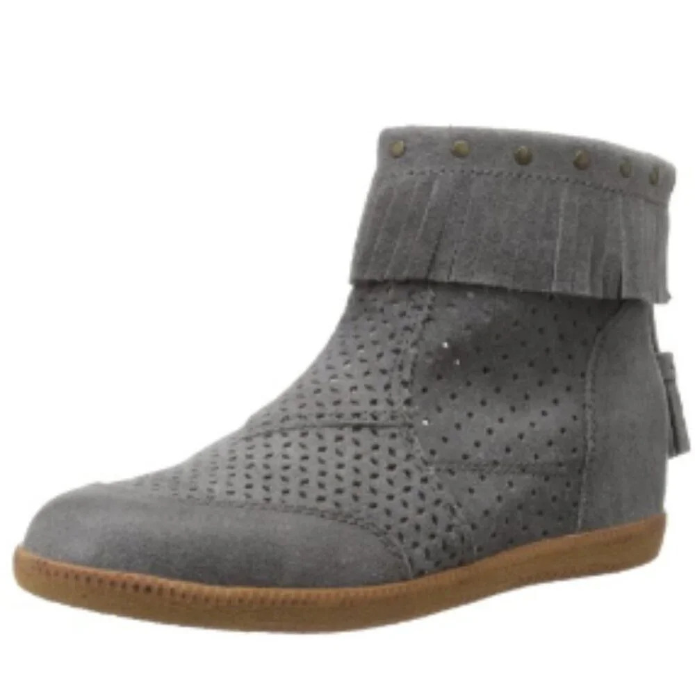 OTBT Women's GrayStanton Equestrian Ankle Boot Size 6.5M
